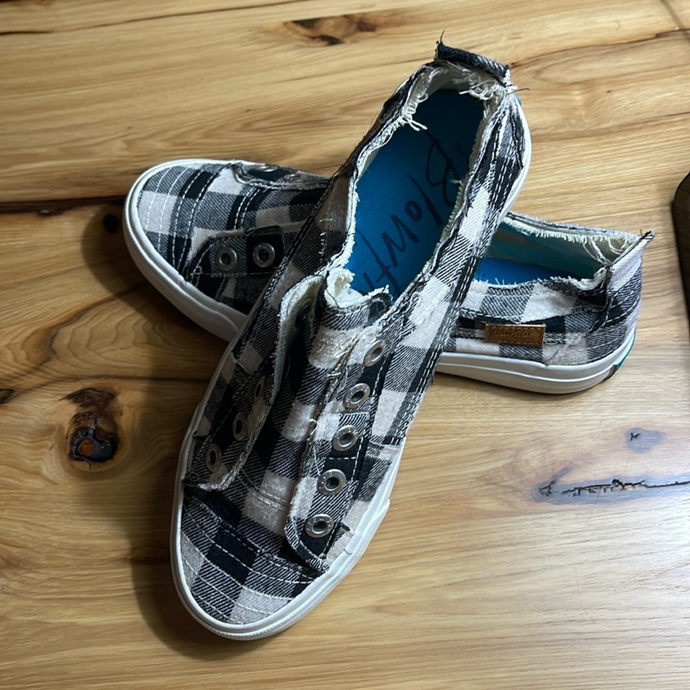 Plaid Slip-On Women's Sneakers